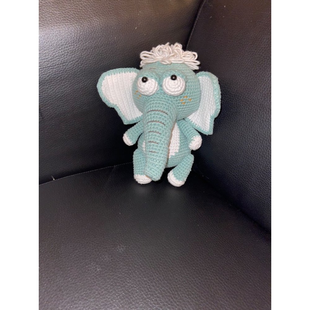 Elephant Hand-Woven Light Blue
